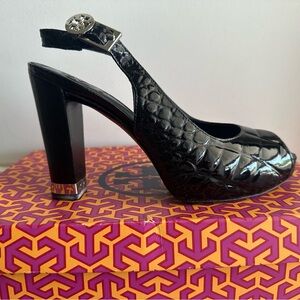 Barely Worn Gorgeous Tory Burch Platform Heels!!
